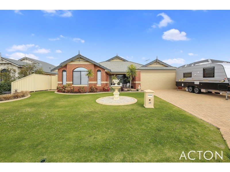 31 Lismore Ridge, Lakelands WA 6180