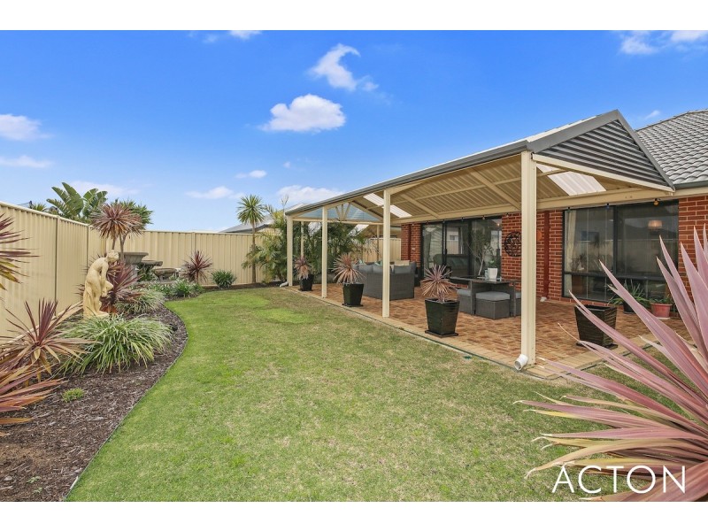 31 Lismore Ridge, Lakelands WA 6180