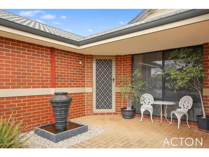 31 Lismore Ridge, Lakelands WA 6180