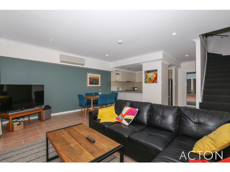 30/20 Apollo Place, Halls Head WA 6210
