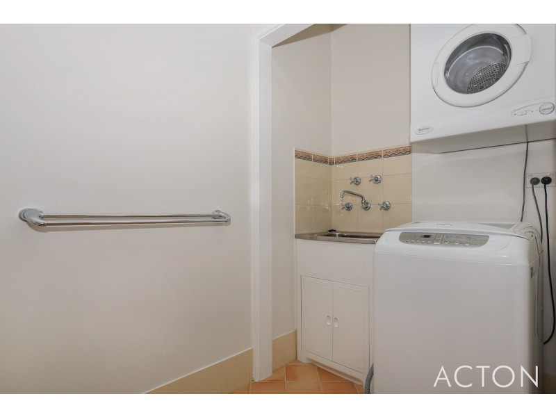 30/20 Apollo Place, Halls Head WA 6210