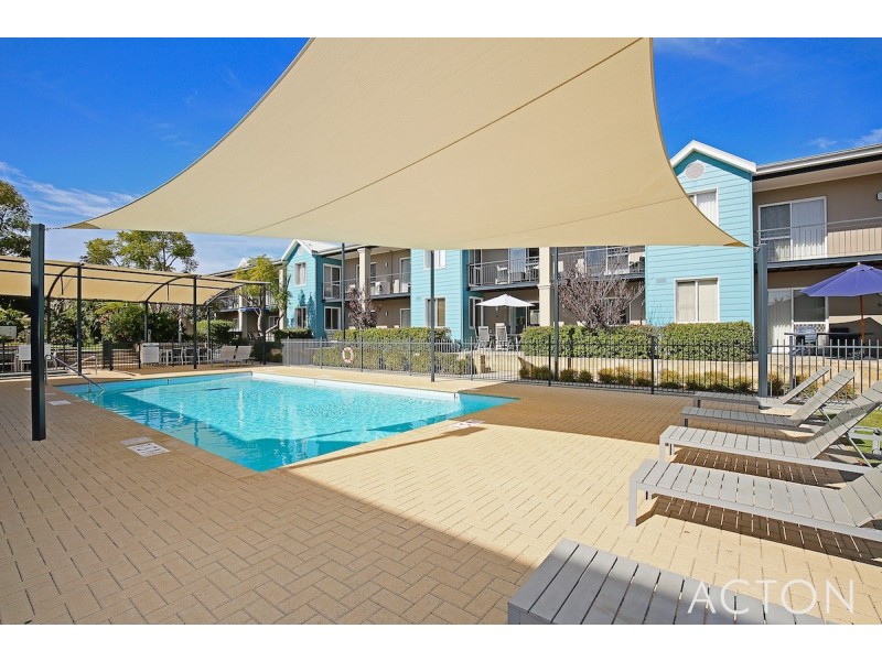 30/20 Apollo Place, Halls Head WA 6210