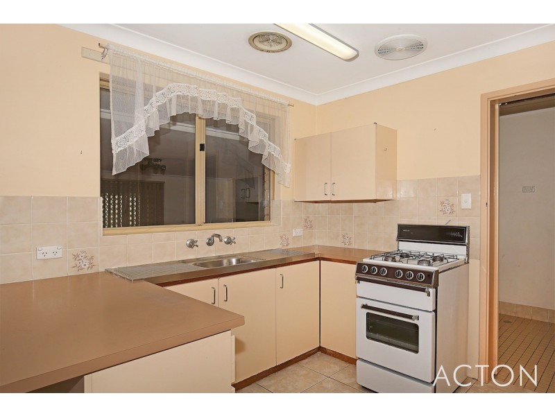 11 Harbord Avenue, Coodanup WA 6210