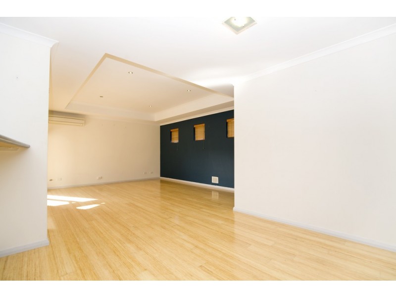 35 George Street, Mandurah WA 6210