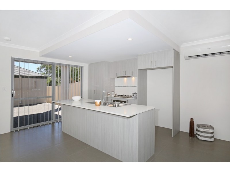 24B Eacott Street, Mandurah WA 6210