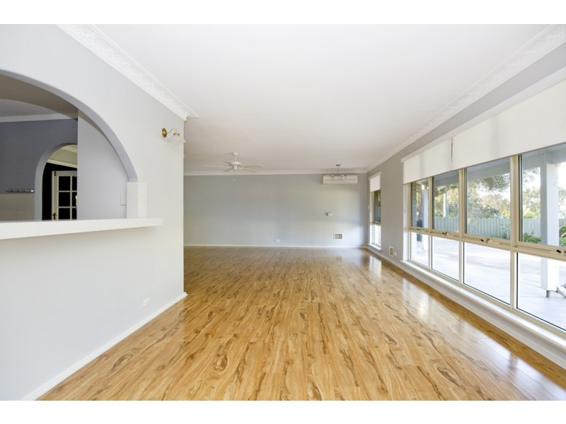 20 Peel Parade, Coodanup WA 6210