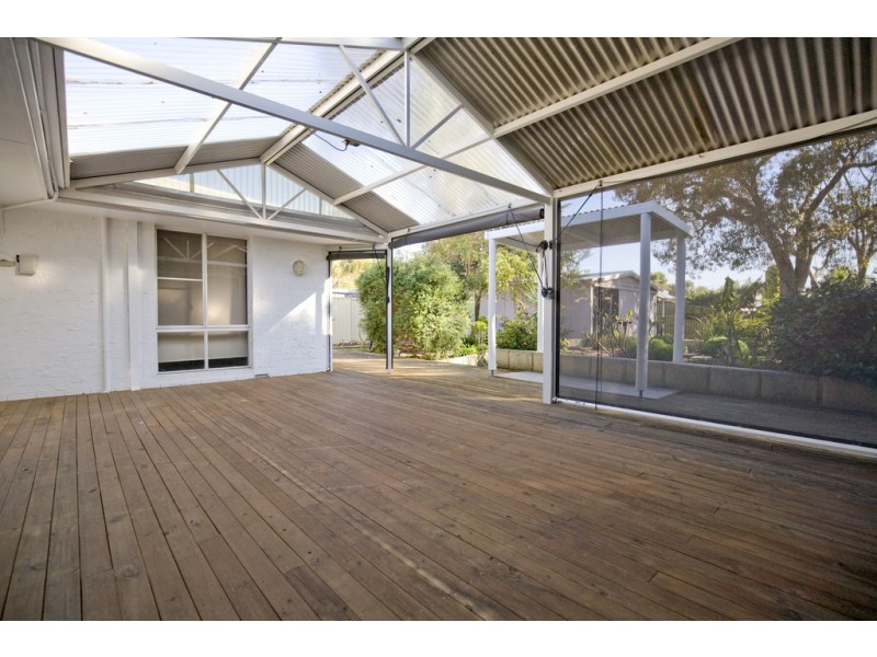 20 Peel Parade, Coodanup WA 6210