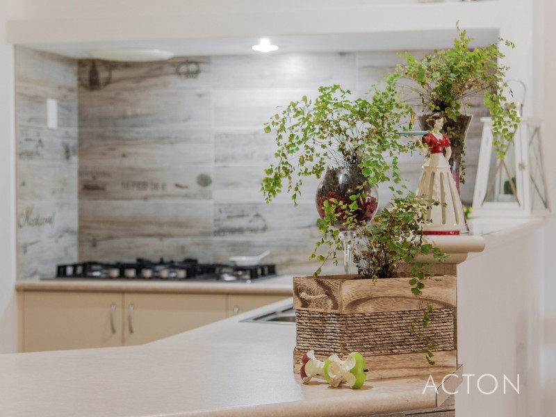 69 Pebble Beach Boulevard, Meadow Springs WA 6210