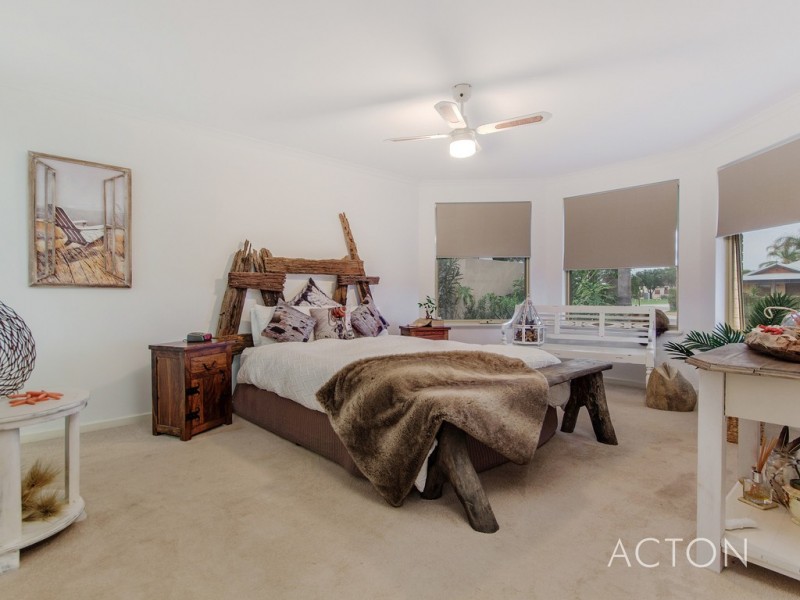 69 Pebble Beach Boulevard, Meadow Springs WA 6210