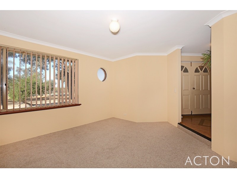 2 Glendart Court, Erskine WA 6210