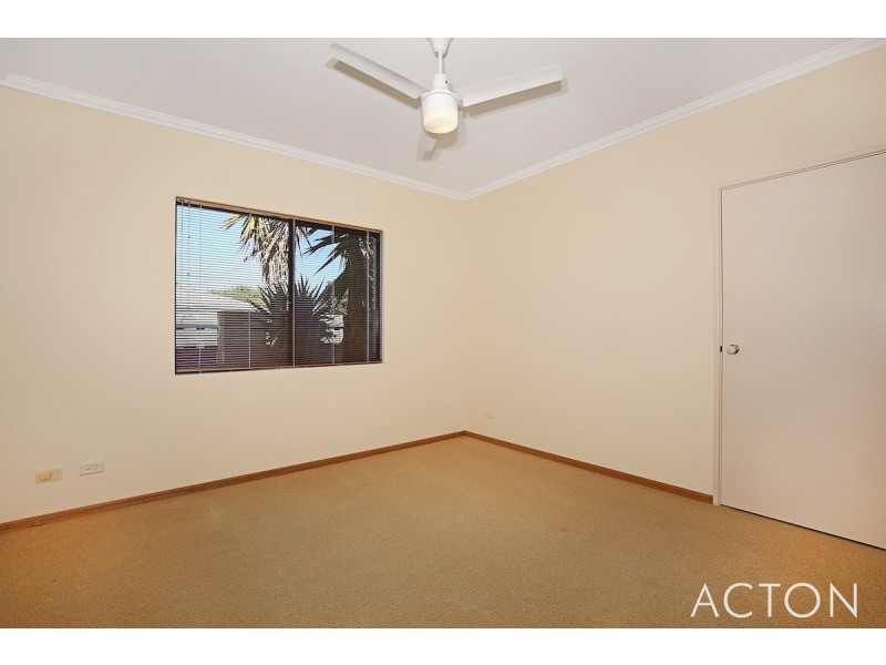 50 Portmarnock Circle, Halls Head WA 6210
