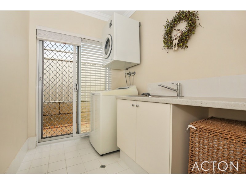 54 Mundaring Crescent, Dawesville WA 6211