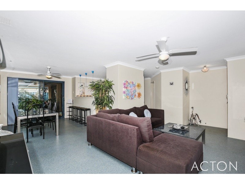 4/18 Binnar Court, Erskine WA 6210