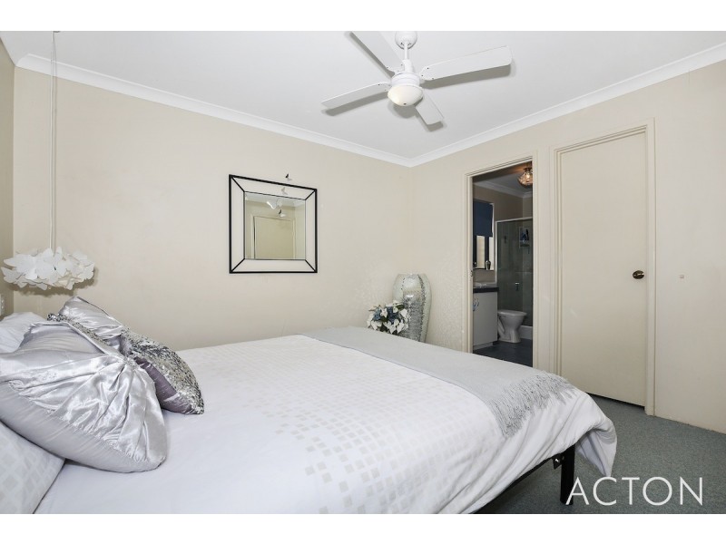 4/18 Binnar Court, Erskine WA 6210