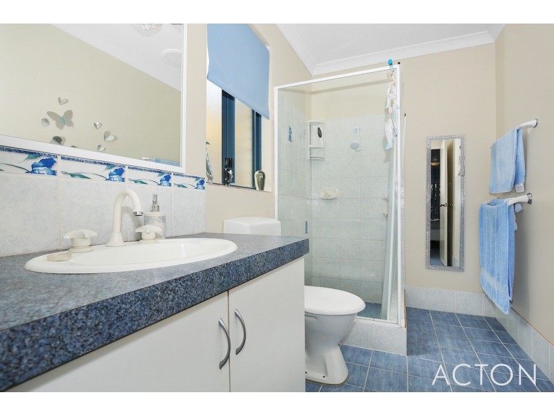 4/18 Binnar Court, Erskine WA 6210