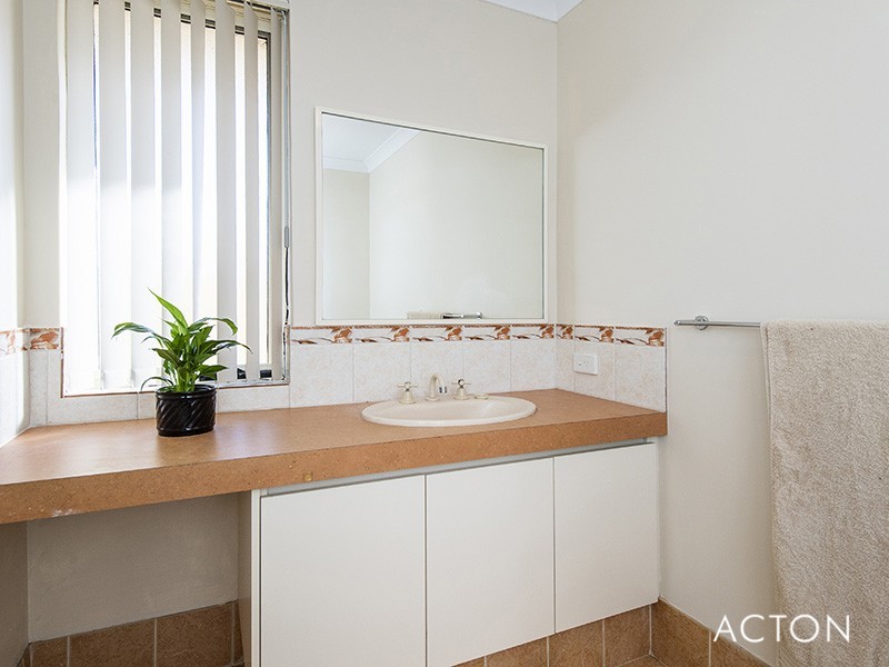 59 Newport Drive, Dudley Park WA 6210