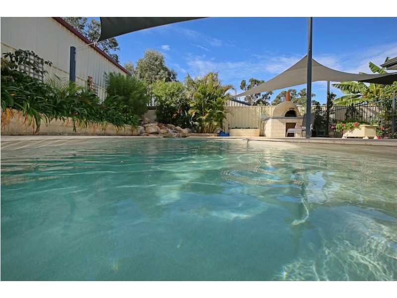 19 Ballard Meander, Lakelands WA 6180