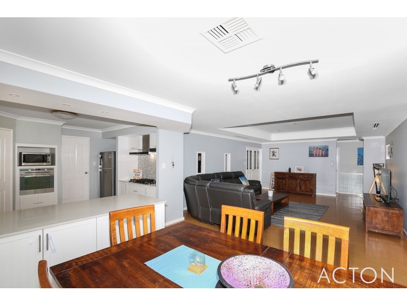 11 Inneston Place, Dawesville WA 6211