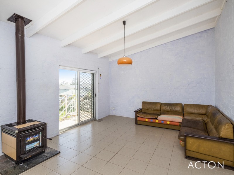 36 Mippi Road, Halls Head WA 6210