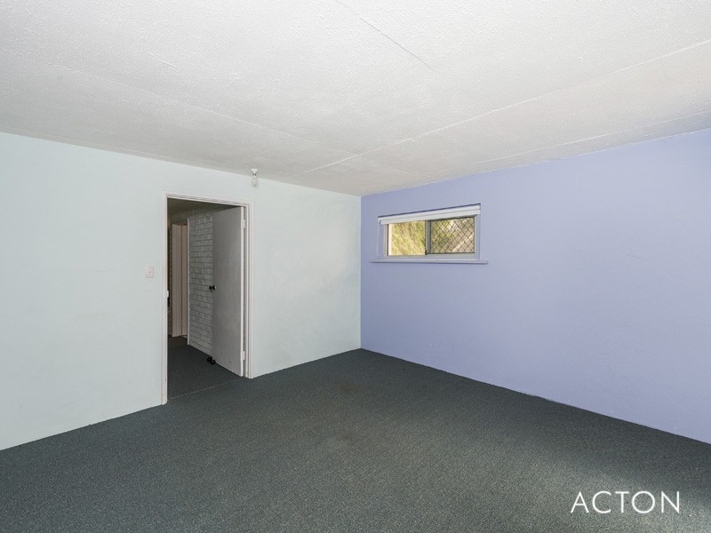 36 Mippi Road, Halls Head WA 6210