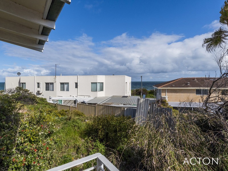 36 Mippi Road, Halls Head WA 6210