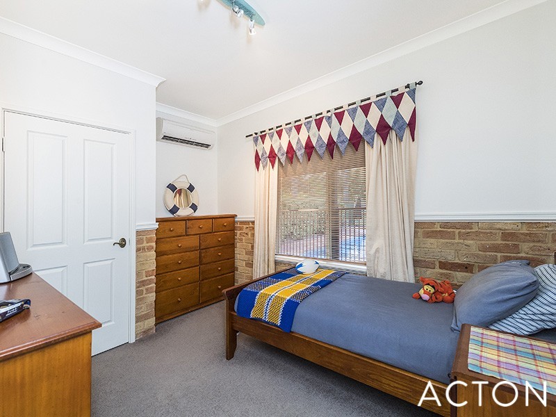 7 Fouracre Court, Stake Hill WA 6181