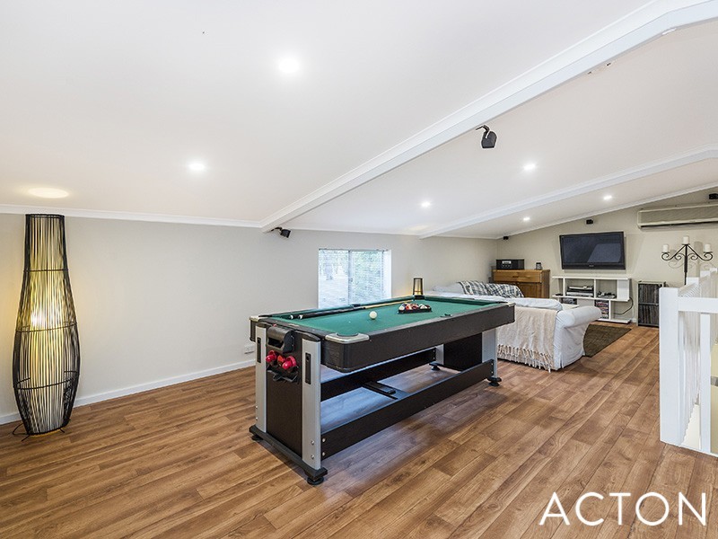 7 Fouracre Court, Stake Hill WA 6181