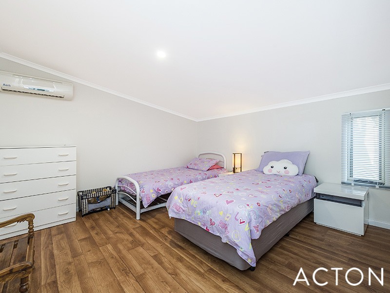 7 Fouracre Court, Stake Hill WA 6181