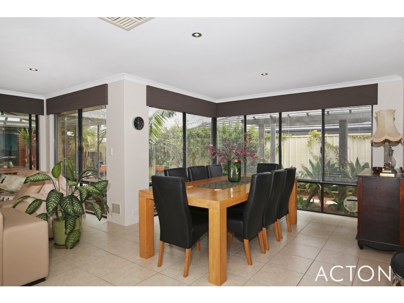 37 Lismore Ridge, Lakelands WA 6180