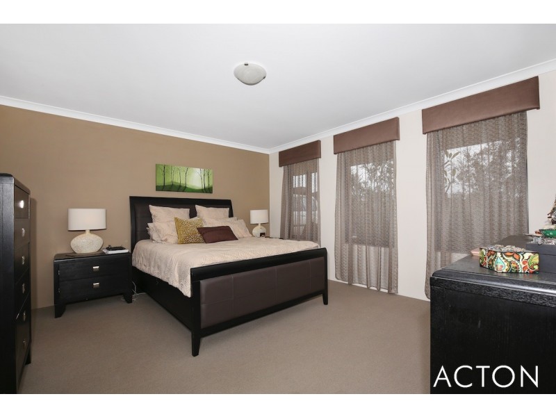 37 Lismore Ridge, Lakelands WA 6180