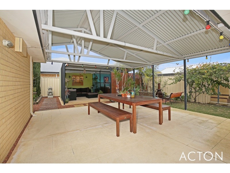 37 Lismore Ridge, Lakelands WA 6180