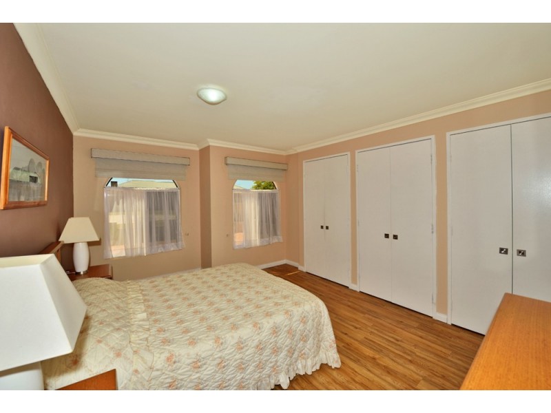 32 San Marco Quays, Halls Head WA 6210