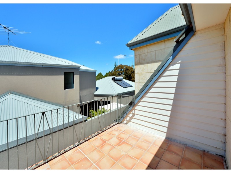 32 San Marco Quays, Halls Head WA 6210