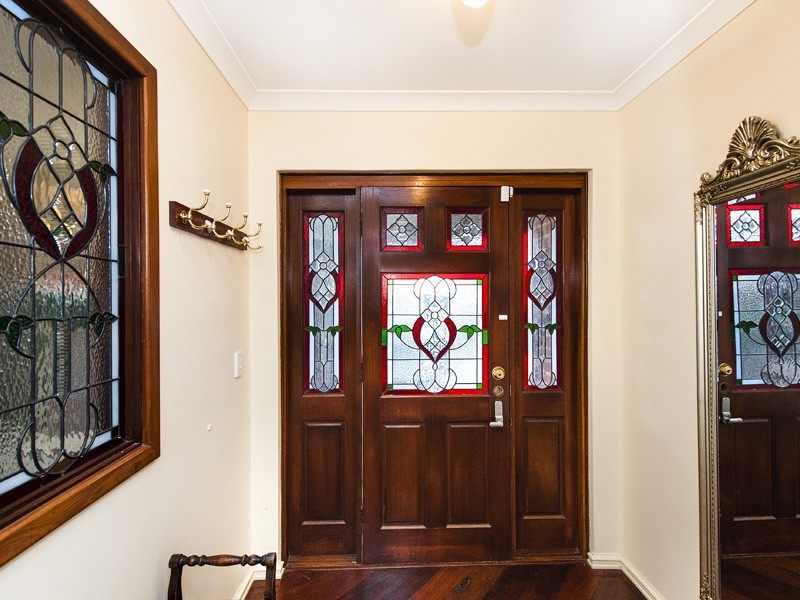 6 Carabeen Place, Halls Head WA 6210