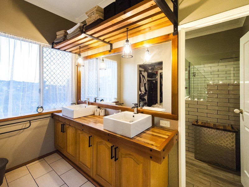 6 Carabeen Place, Halls Head WA 6210