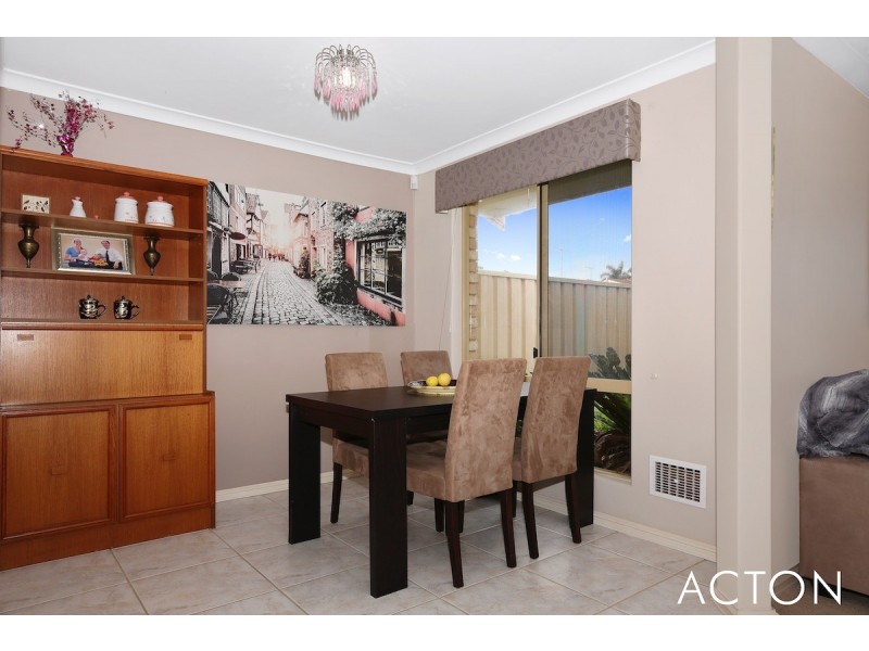 1/12 Kestrel Close, Halls Head WA 6210