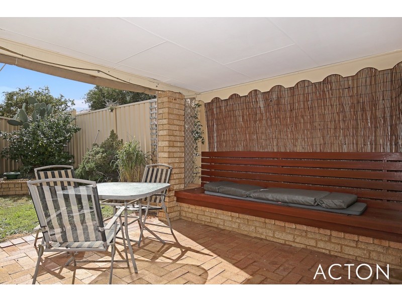 1/12 Kestrel Close, Halls Head WA 6210