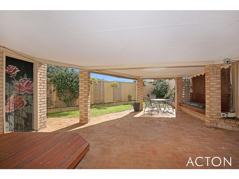 1/12 Kestrel Close, Halls Head WA 6210