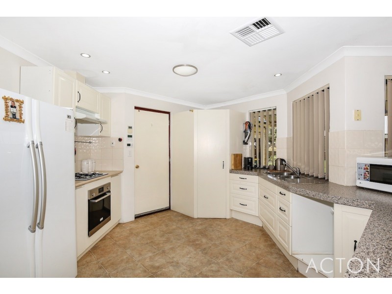 61 Eaglehawk Drive, Ravenswood WA 6208