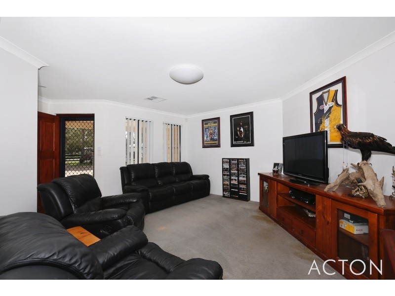 61 Eaglehawk Drive, Ravenswood WA 6208