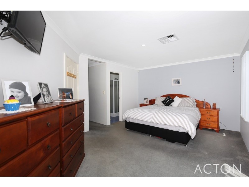 61 Eaglehawk Drive, Ravenswood WA 6208