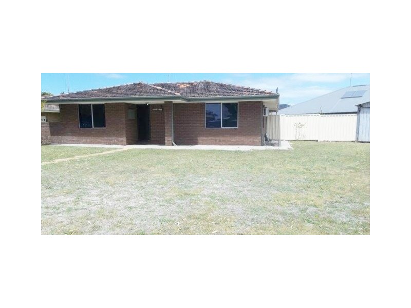 2 CHALLENGER ROAD, Madora Bay WA 6210
