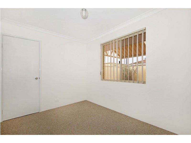 1/8 Socha Court, Greenfields WA 6210