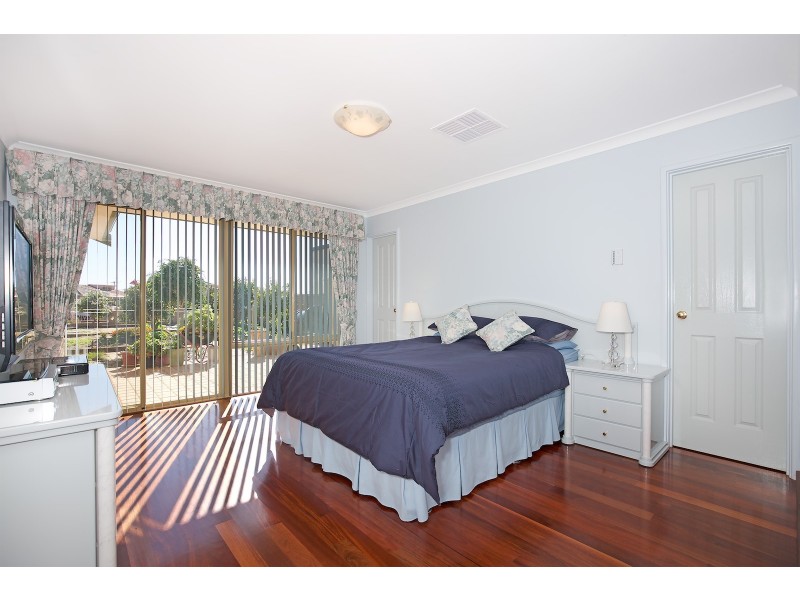 26 Wellya Crescent, South Yunderup WA 6208