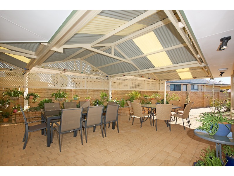 26 Wellya Crescent, South Yunderup WA 6208
