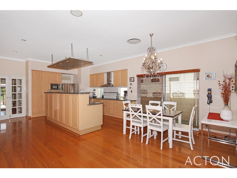 18 Isabellas Way, Erskine WA 6210