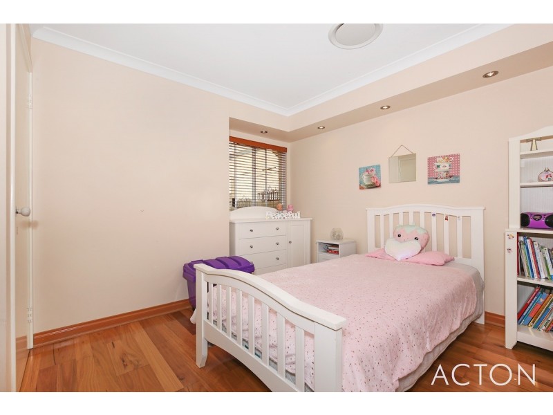 18 Isabellas Way, Erskine WA 6210