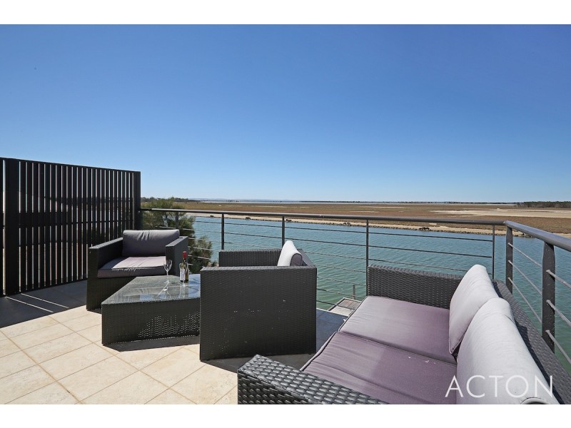 29 Katinka Retreat, Dudley Park WA 6210