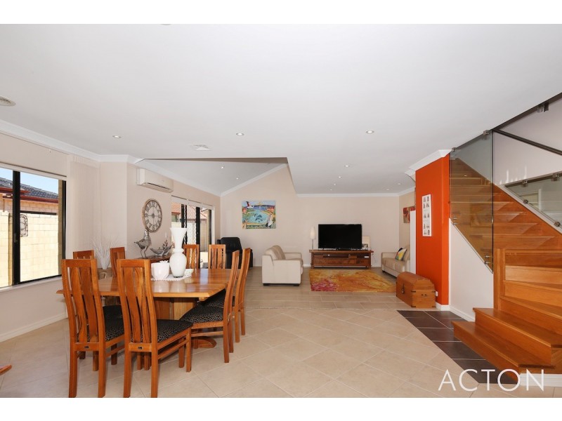 14 San Marco Quays, Halls Head WA 6210