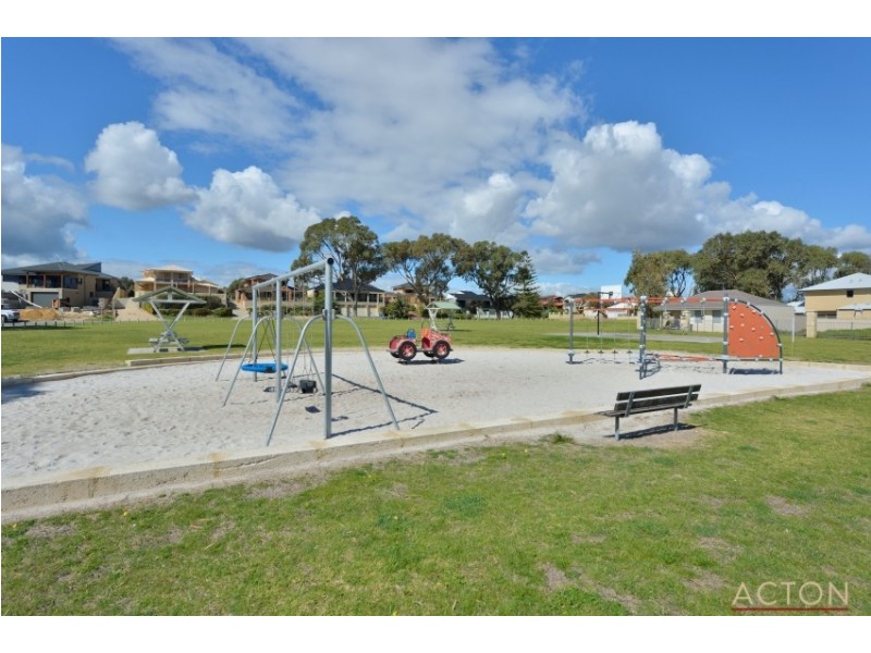 15/68 Hickman Road, Silver Sands WA 6210